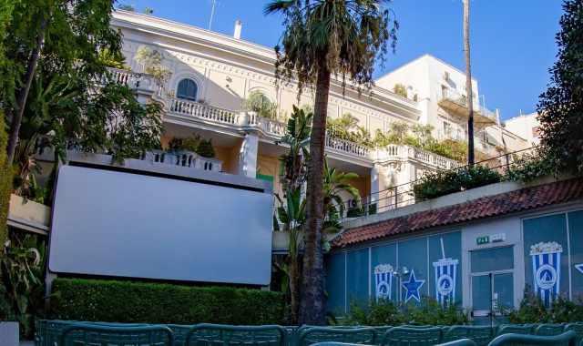 Bari, Palazzo Giordano: l'edificio la cui storia si lega con la nascita del cinema Galleria